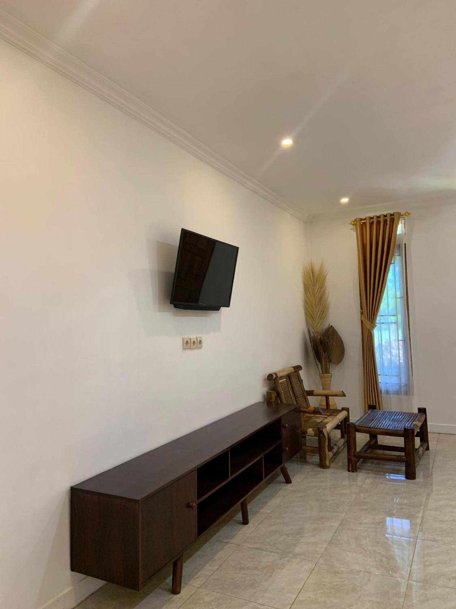 Bale Tetebatu Villa Exterior photo